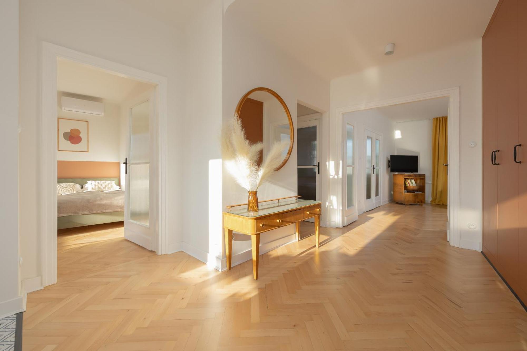 Apartment For 6 People Near Royal Baths Park By Renters Prestige Warschau Exterior foto
